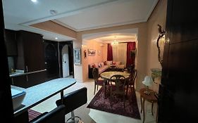 Luxury Apartment In The Heart Of Gueliz , Wifi, Pool